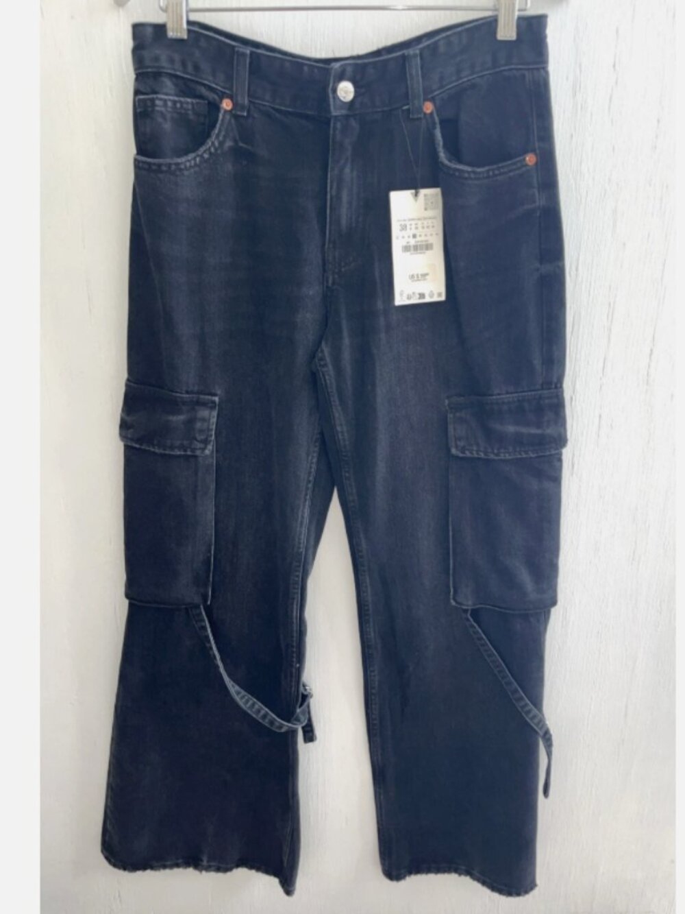 ZARA Black Denim Baggy Wide Leg Jeans Cargo Pockets Hanging Strap Size 6 NWT